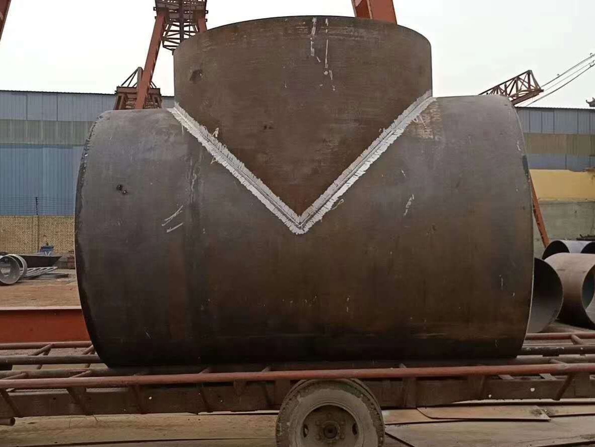 大口徑焊接三通2032*12，鋼闆制焊接三通